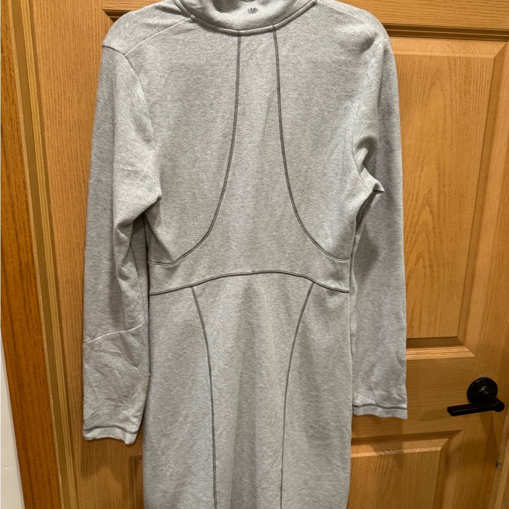 Athleta Heather Gray Long Sleeve Top - Picture 2 of 3